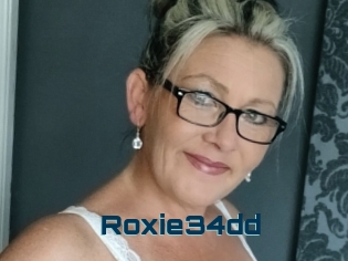 Roxie34dd